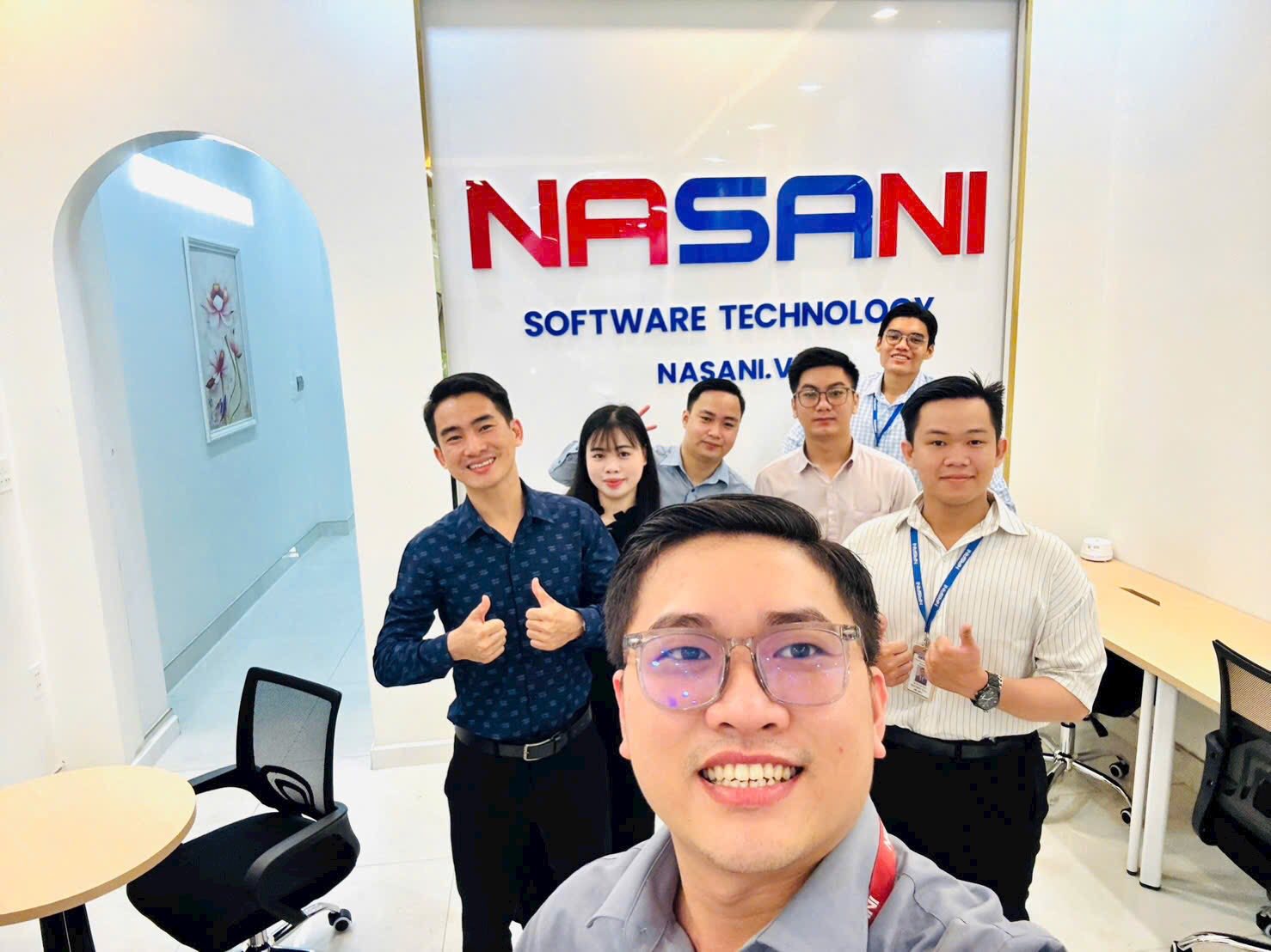 Đội ngũ tư vấn website Nasani Cần Thơ